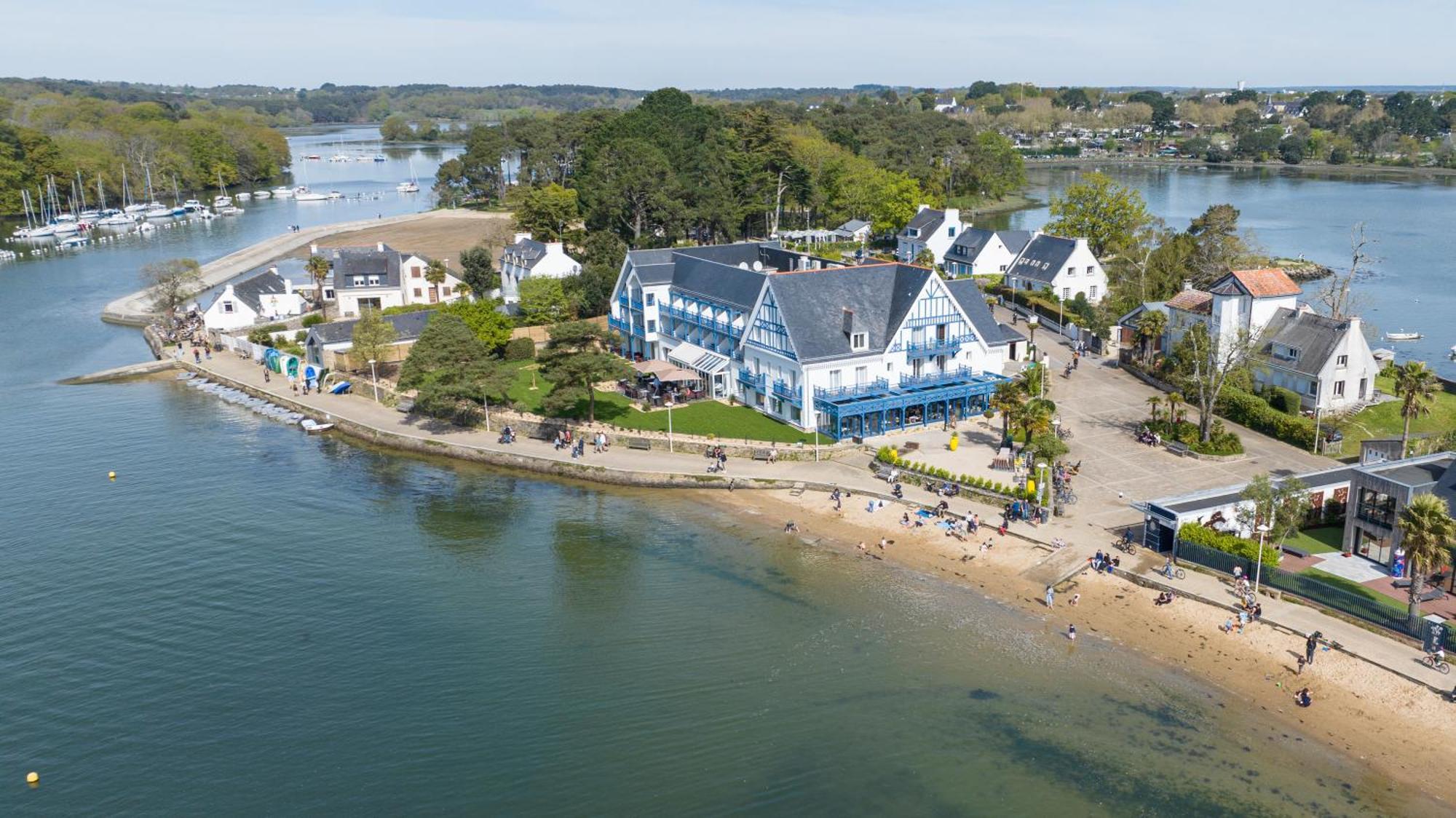 Best Western Plus Le Roof Vannes Bord De Mer Hotel Exterior foto