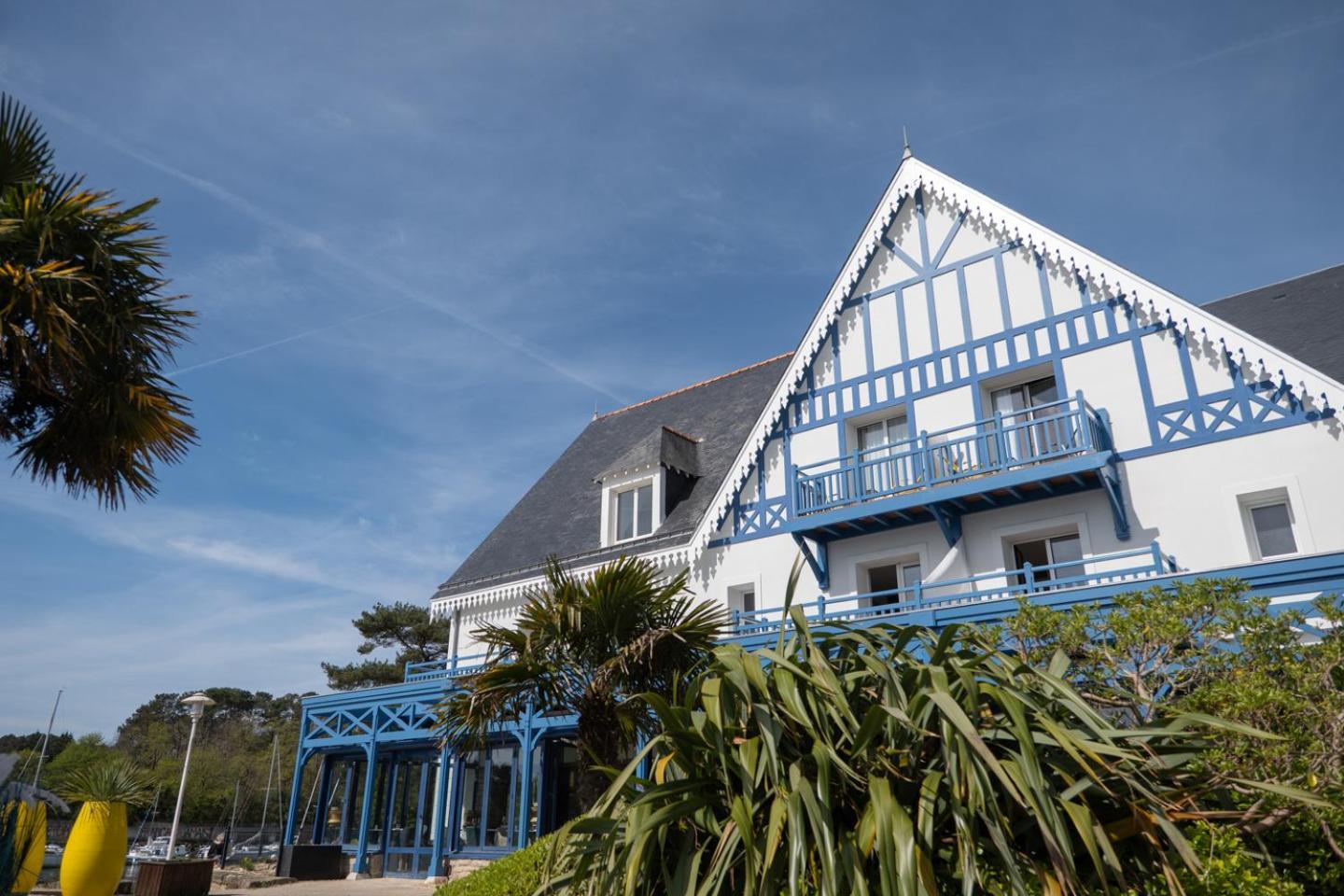 Best Western Plus Le Roof Vannes Bord De Mer Hotel Exterior foto