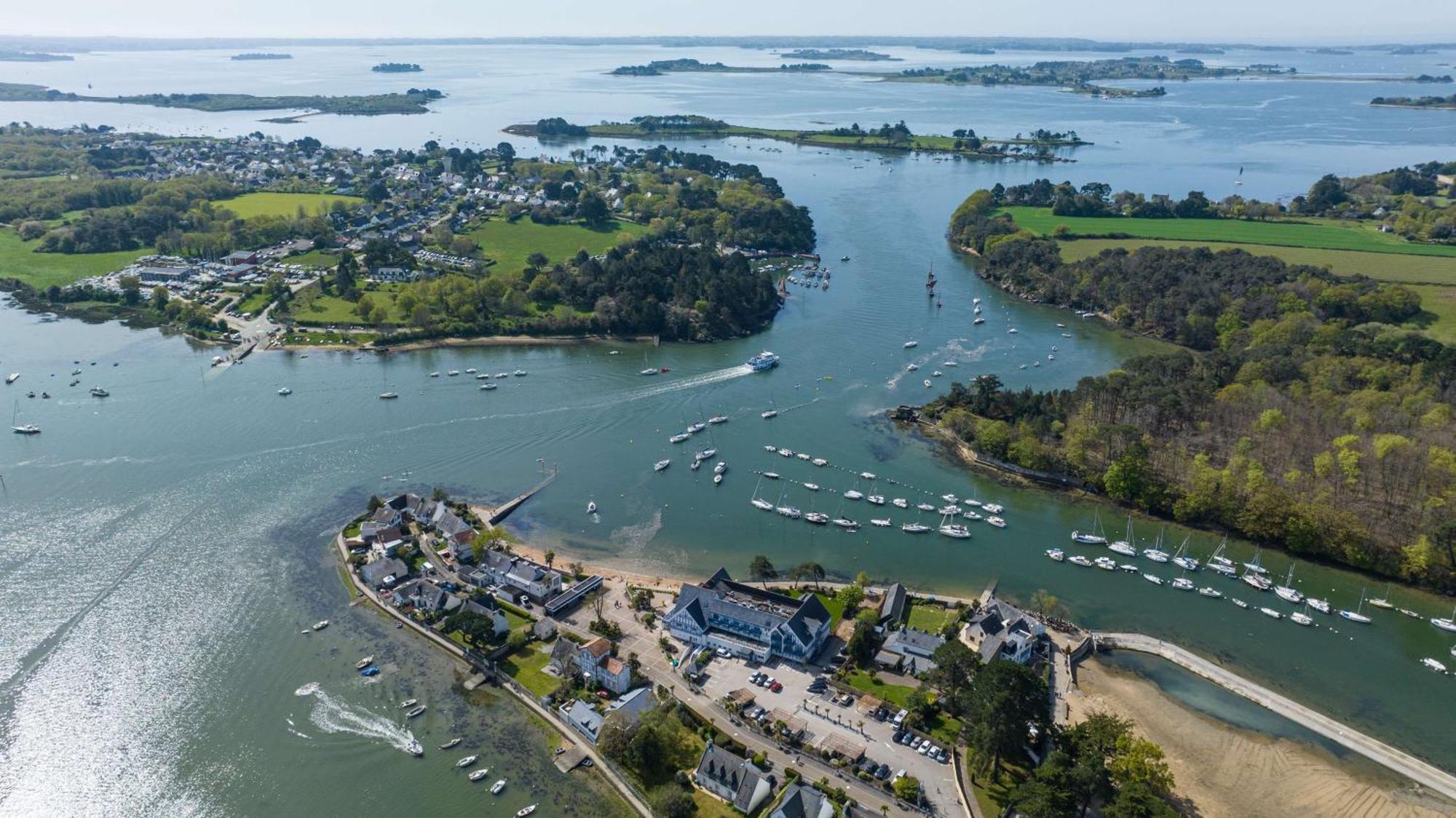 Best Western Plus Le Roof Vannes Bord De Mer Hotel Exterior foto