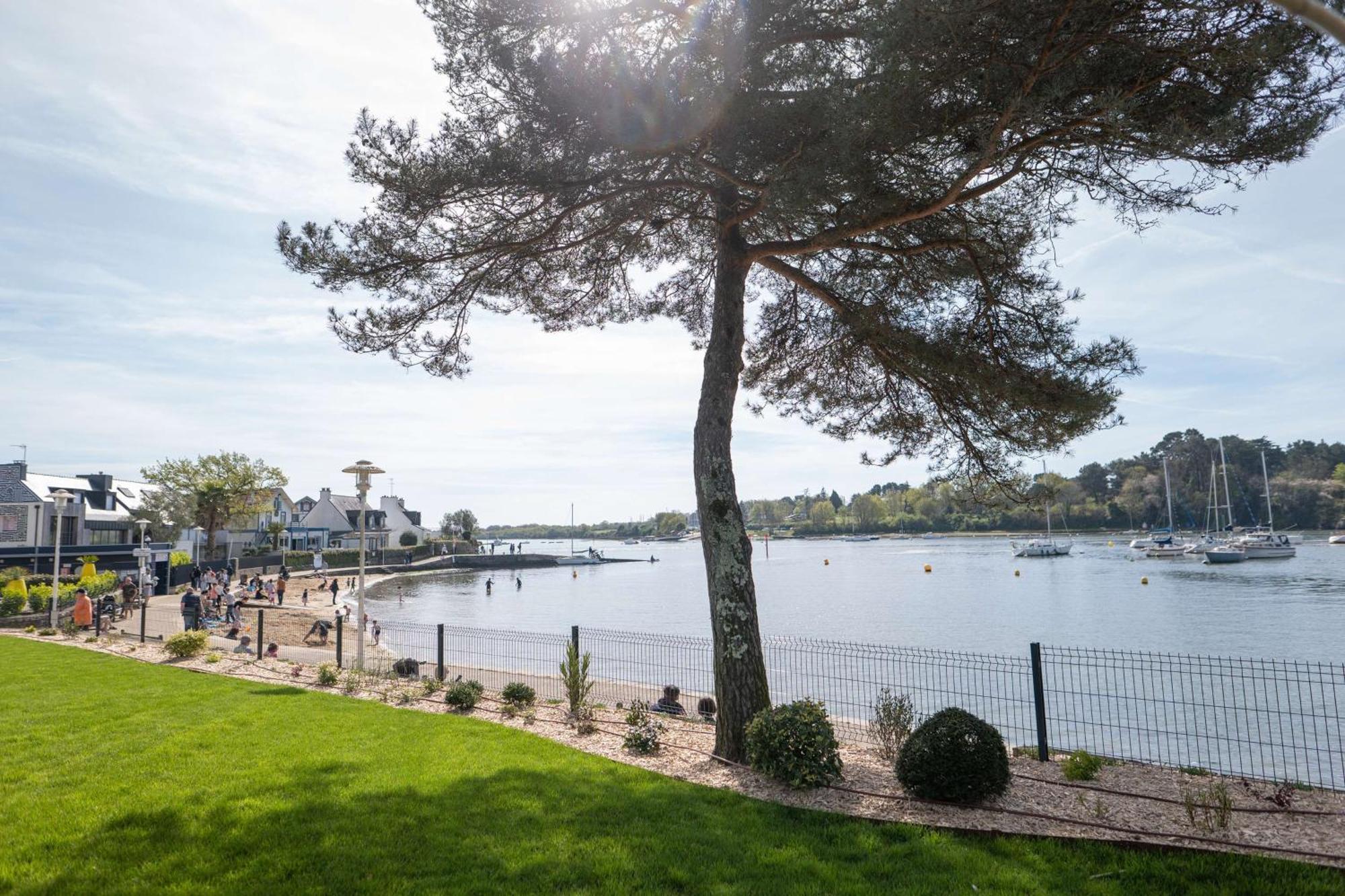 Best Western Plus Le Roof Vannes Bord De Mer Hotel Exterior foto